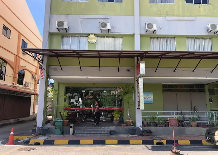 Esq Ferringhi Hotel